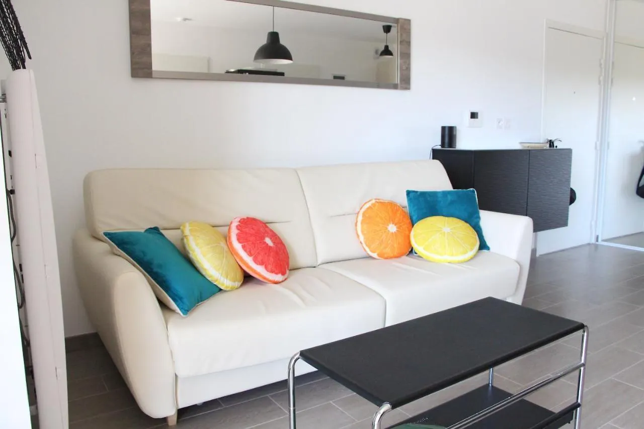 Appartement Chic A Nouvelle Terre Pour 4 Personnes La Londe-les-Maures