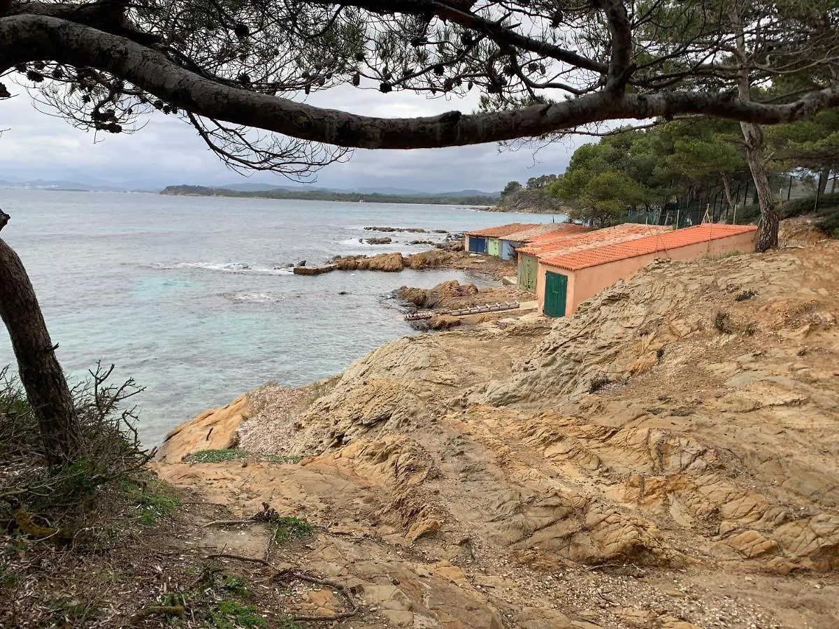 Appartement Chic A Nouvelle Terre Pour 4 Personnes La Londe-les-Maures Apartment